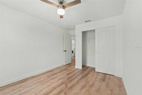 House in Winter Haven, Florida 4 bedrooms, 244.8 sq.m. № 1511292 - photo 25