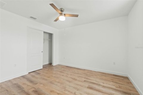 House in Winter Haven, Florida 4 bedrooms, 244.8 sq.m. № 1511292 - photo 23