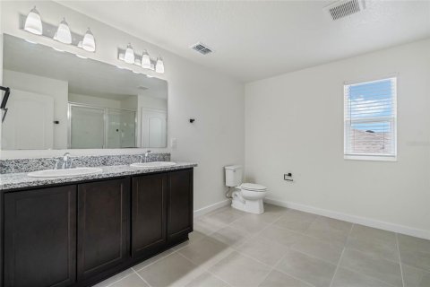 House in Winter Haven, Florida 4 bedrooms, 244.8 sq.m. № 1511292 - photo 17