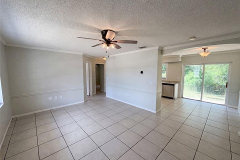 Villa ou maison à vendre à New Port Richey, Floride: 2 chambres, 84.73 m2 № 2206522 - photo 3