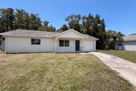 Villa ou maison à New Port Richey, Floride 2 chambres, 84.73 m2 № 2206522