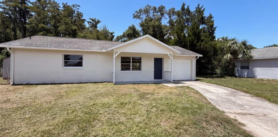Villa ou maison à New Port Richey, Floride 2 chambres, 84.73 m2 № 2206522