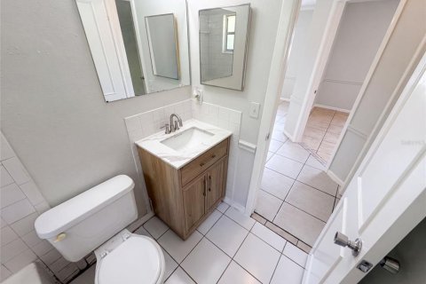 Villa ou maison à vendre à New Port Richey, Floride: 2 chambres, 84.73 m2 № 2206522 - photo 11