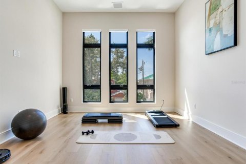 Villa ou maison à vendre à Madeira Beach, Floride: 5 chambres, 437.66 m2 № 2406302 - photo 28