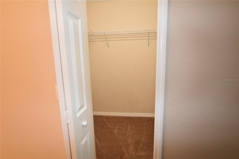 House in Kissimmee, Florida 4 bedrooms, 264.49 sq.m. № 2207049 - photo 20