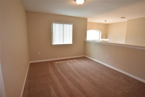 House in Kissimmee, Florida 4 bedrooms, 264.49 sq.m. № 2207049 - photo 23