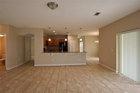 House in Kissimmee, Florida 4 bedrooms, 264.49 sq.m. № 2207049 - photo 6