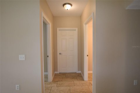 House in Kissimmee, Florida 4 bedrooms, 264.49 sq.m. № 2207049 - photo 11