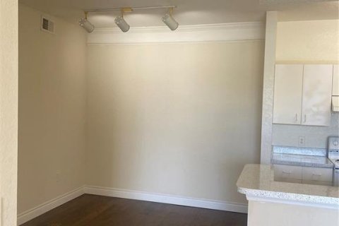 Copropriété à louer à Tampa, Floride: 1 chambre, 72.46 m2 № 2388994 - photo 2
