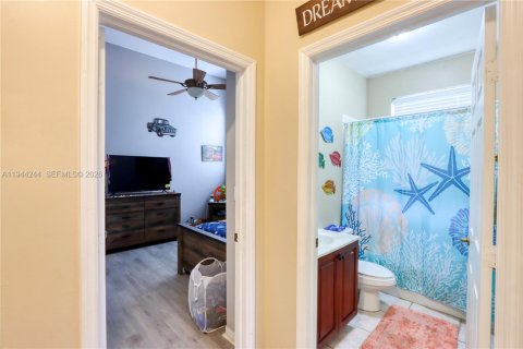 Villa ou maison à vendre à Homestead, Floride: 4 chambres, 220.64 m2 № 2033779 - photo 11