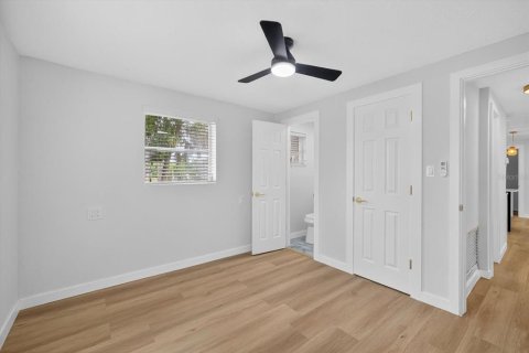 House in Hudson, Florida 3 bedrooms, 117.43 sq.m. № 1913366 - photo 30