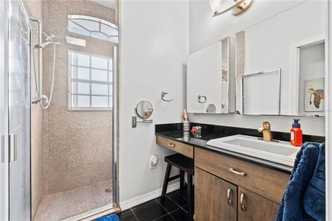 Купить таунхаус в Кеннет-Сити, Флорида 6 комнат, 149.85м2, № 1845178 - фото 16