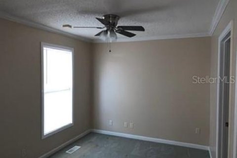 Condominio en alquiler en Gainesville, Florida, 2 dormitorios, 74.32 m2 № 2113493 - foto 6