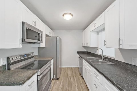 Купить виллу или дом в Бруксвилл, Флорида 3 комнаты, 124.86м2, № 2356102 - фото 13