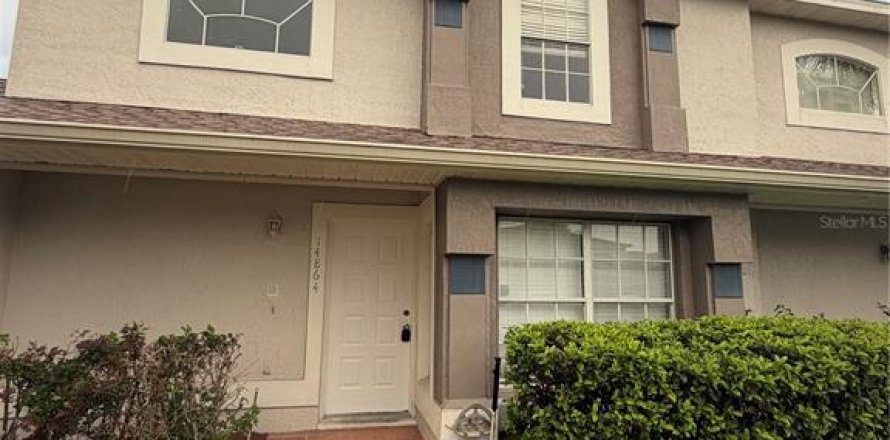 Townhouse in Orlando, Florida 3 bedrooms, 118.82 sq.m. № 2238178