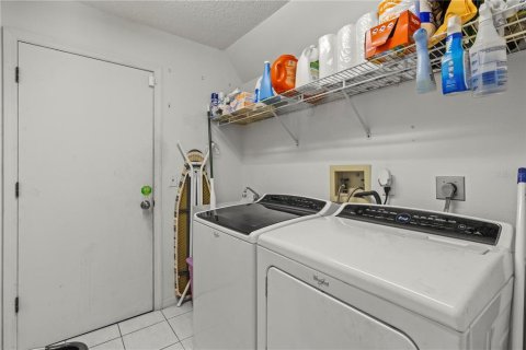 House in Homosassa, Florida 3 bedrooms, 151.15 sq.m. № 1916185 - photo 27
