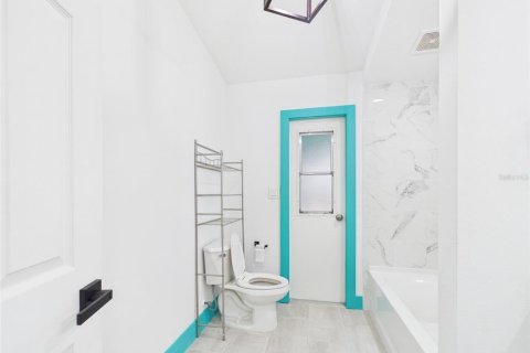 Villa ou maison à vendre à Port Charlotte, Floride: 3 chambres, 125.98 m2 № 2224332 - photo 29