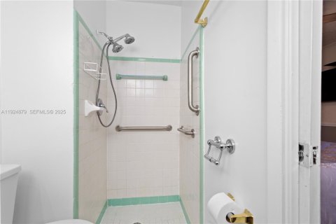 Villa ou maison à vendre à Fort Lauderdale, Floride: 4 chambres, 159.33 m2 № 1983724 - photo 28