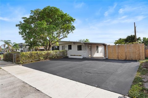 Villa ou maison à vendre à Fort Lauderdale, Floride: 4 chambres, 159.33 m2 № 1983724 - photo 5