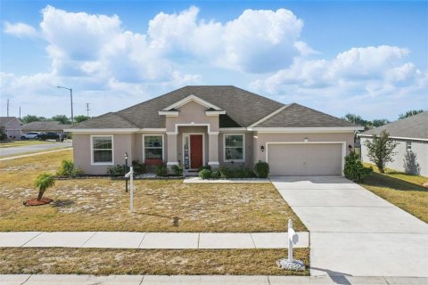 House in Lake Wales, Florida 4 bedrooms, 223.62 sq.m. № 1615562 - photo 1
