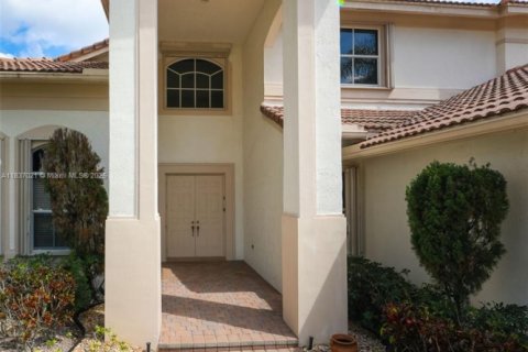 House in Weston, Florida 8 bedrooms, 526.57 sq.m. № 1834207 - photo 26