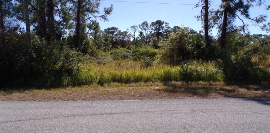 Land in Lehigh Acres, Florida № 2158977