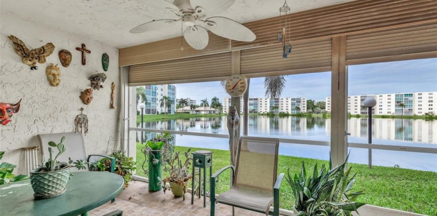 Condo in Dania Beach, Florida, 2 bedrooms  № 2081603