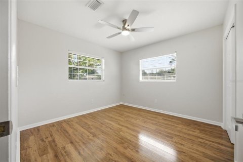 Villa ou maison à vendre à Clearwater, Floride: 4 chambres, 145.21 m2 № 2224945 - photo 20