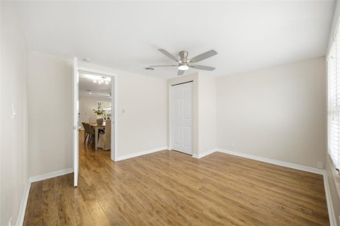 Villa ou maison à vendre à Clearwater, Floride: 4 chambres, 145.21 m2 № 2224945 - photo 29
