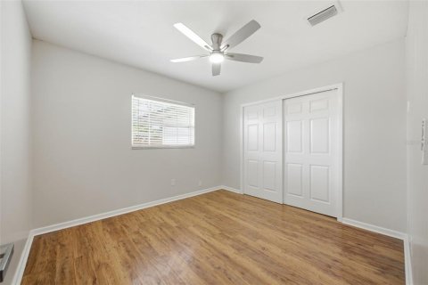 Villa ou maison à vendre à Clearwater, Floride: 4 chambres, 145.21 m2 № 2224945 - photo 25