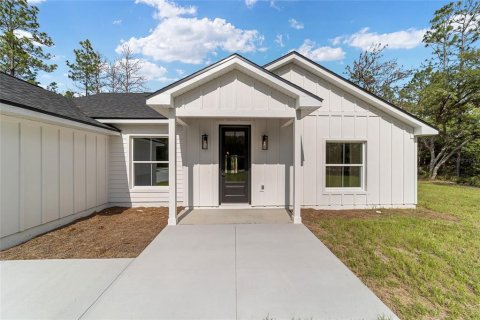 House in Ocala, Florida 4 bedrooms, 174.47 sq.m. № 2114986 - photo 9
