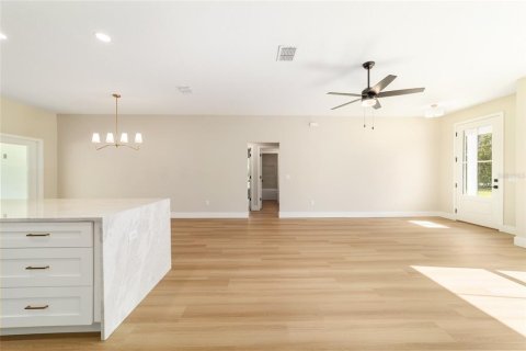 House in Ocala, Florida 4 bedrooms, 174.47 sq.m. № 2114986 - photo 21