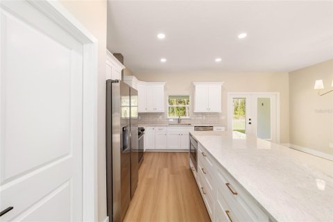 House in Ocala, Florida 4 bedrooms, 174.47 sq.m. № 2114986 - photo 29
