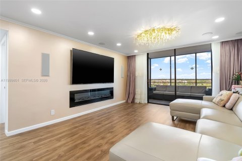 Copropriété à louer à Hallandale Beach, Floride: 2 chambres, 130.06 m2 № 2170101 - photo 10