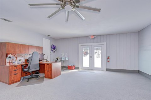 Commercial property in Valrico, Florida 214.7 sq.m. № 2142803 - photo 21