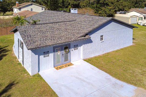 Commercial property in Valrico, Florida 214.7 sq.m. № 2142803 - photo 23