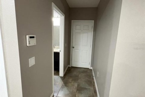 House in Kissimmee, Florida 4 bedrooms, 200.3 sq.m. № 1910304 - photo 23