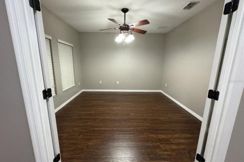 House in Kissimmee, Florida 4 bedrooms, 200.3 sq.m. № 1910304 - photo 18