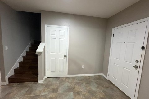 House in Kissimmee, Florida 4 bedrooms, 200.3 sq.m. № 1910304 - photo 24