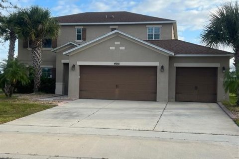 House in Kissimmee, Florida 4 bedrooms, 200.3 sq.m. № 1910304 - photo 1