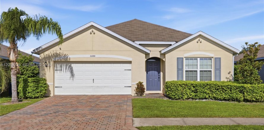 Villa ou maison à Lehigh Acres, Floride 4 chambres, 169.83 m2 № 2294084