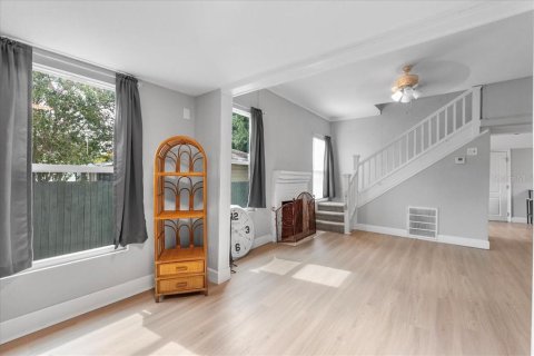 Casa en venta en Lake Wales, Florida, 3 dormitorios, 147.9 m2 № 1869179 - foto 8