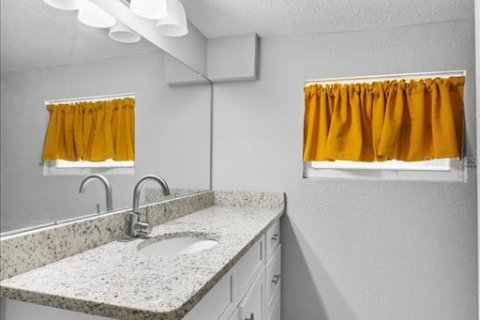 Casa en venta en Lake Wales, Florida, 3 dormitorios, 147.9 m2 № 1869179 - foto 22