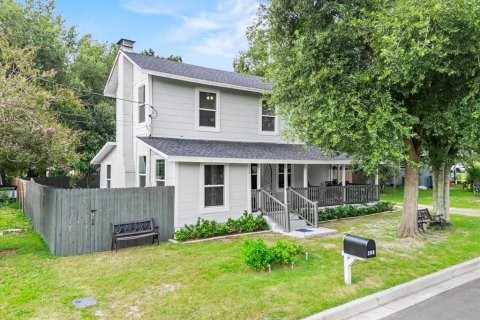 Casa en venta en Lake Wales, Florida, 3 dormitorios, 147.9 m2 № 1869179 - foto 1