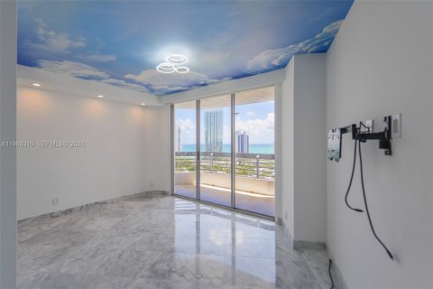 Condo in Aventura, Florida, 4 bedrooms  № 2032040 - photo 18