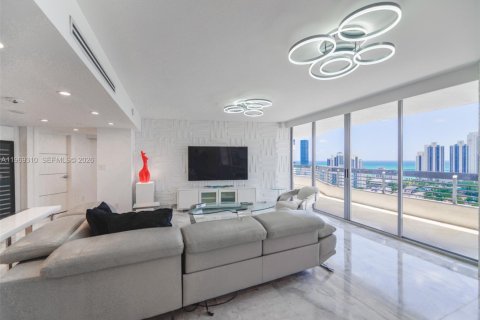 Condo in Aventura, Florida, 4 bedrooms № 2032040