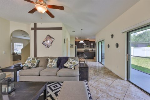 House in Riverview, Florida 4 bedrooms, 231.33 sq.m. № 1909252 - photo 16
