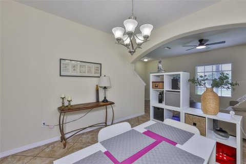 House in Riverview, Florida 4 bedrooms, 231.33 sq.m. № 1909252 - photo 11