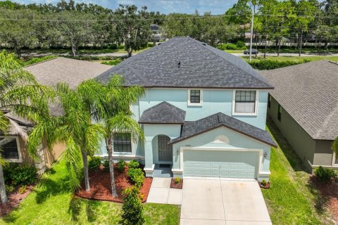 House in Riverview, Florida 4 bedrooms, 231.33 sq.m. № 1909252 - photo 1