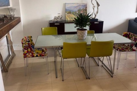 Купить кондоминиум в Ки-Бискейн, Флорида 1 спальня, 101.17м2, № 2067636 - фото 12